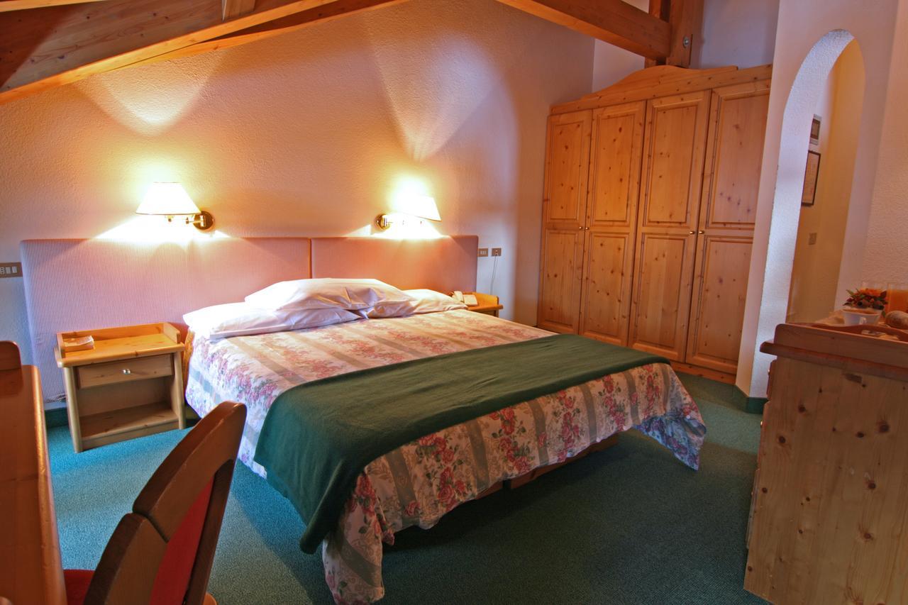 B&B Garni Villa Campitello Campitello di Fassa Buitenkant foto